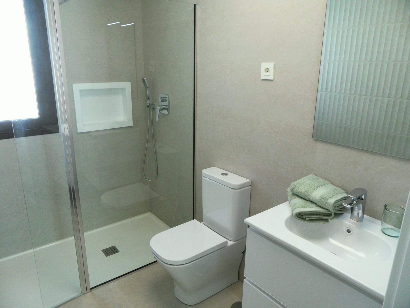 4 Zimmer Doppelhaus zu verkaufen in Pilar de la Horadada mit Pool - 374.900 € (Ref: 9587848)