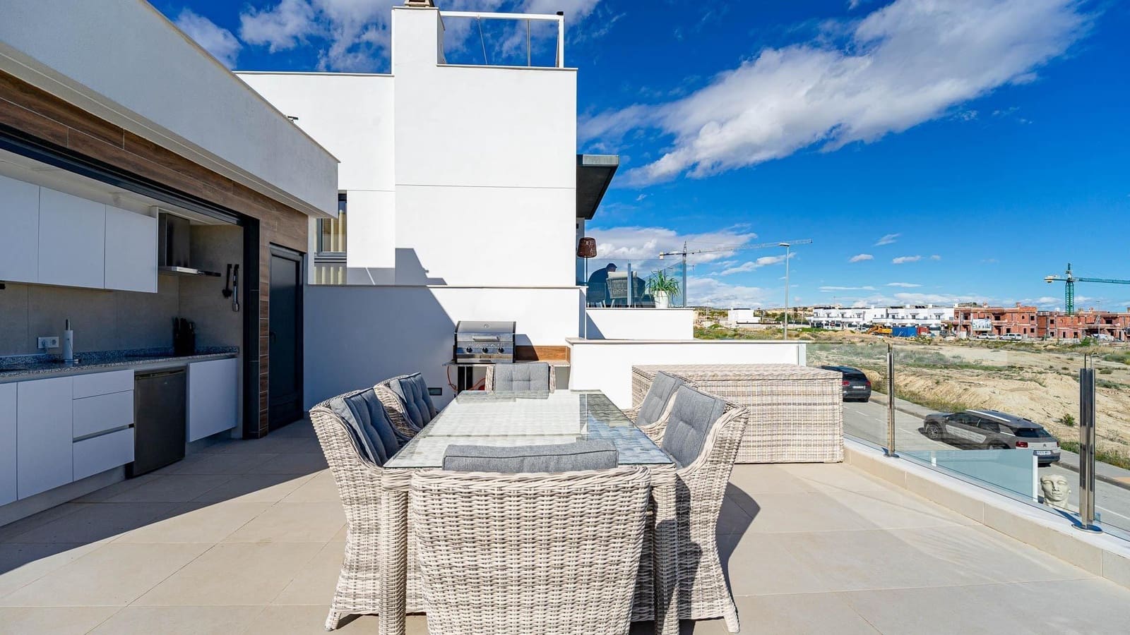 Chalet de 3 habitaciones en Orihuela en venta con piscina - 520.000 € (Ref: 9596393)