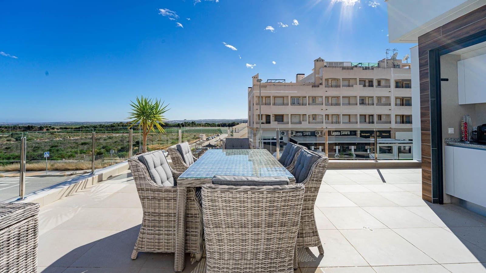 Chalet de 3 habitaciones en Orihuela en venta con piscina - 520.000 € (Ref: 9596393)