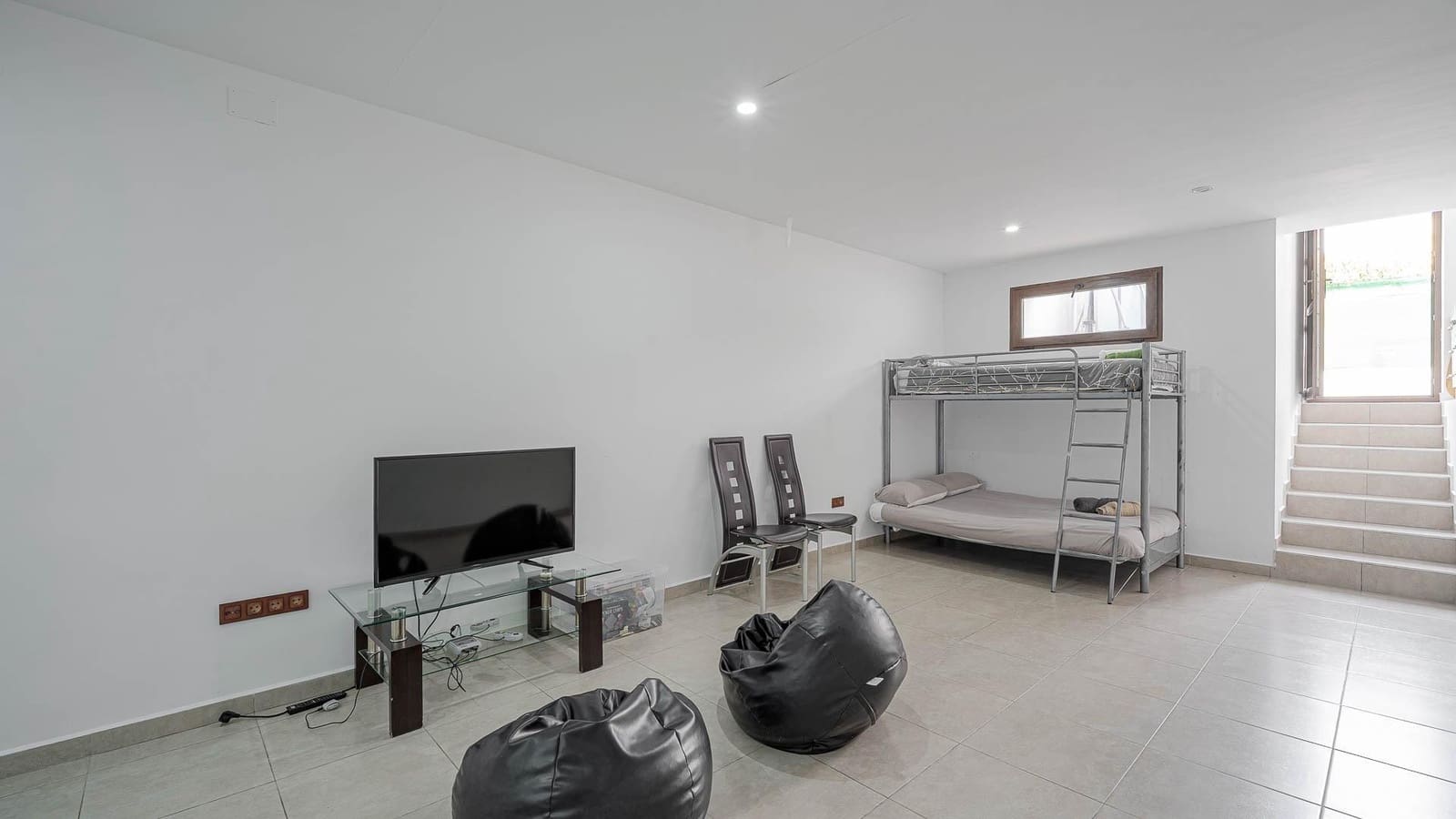 6 bedroom Villa for sale in Rojales with pool - € 565,000 (Ref: 9659599)