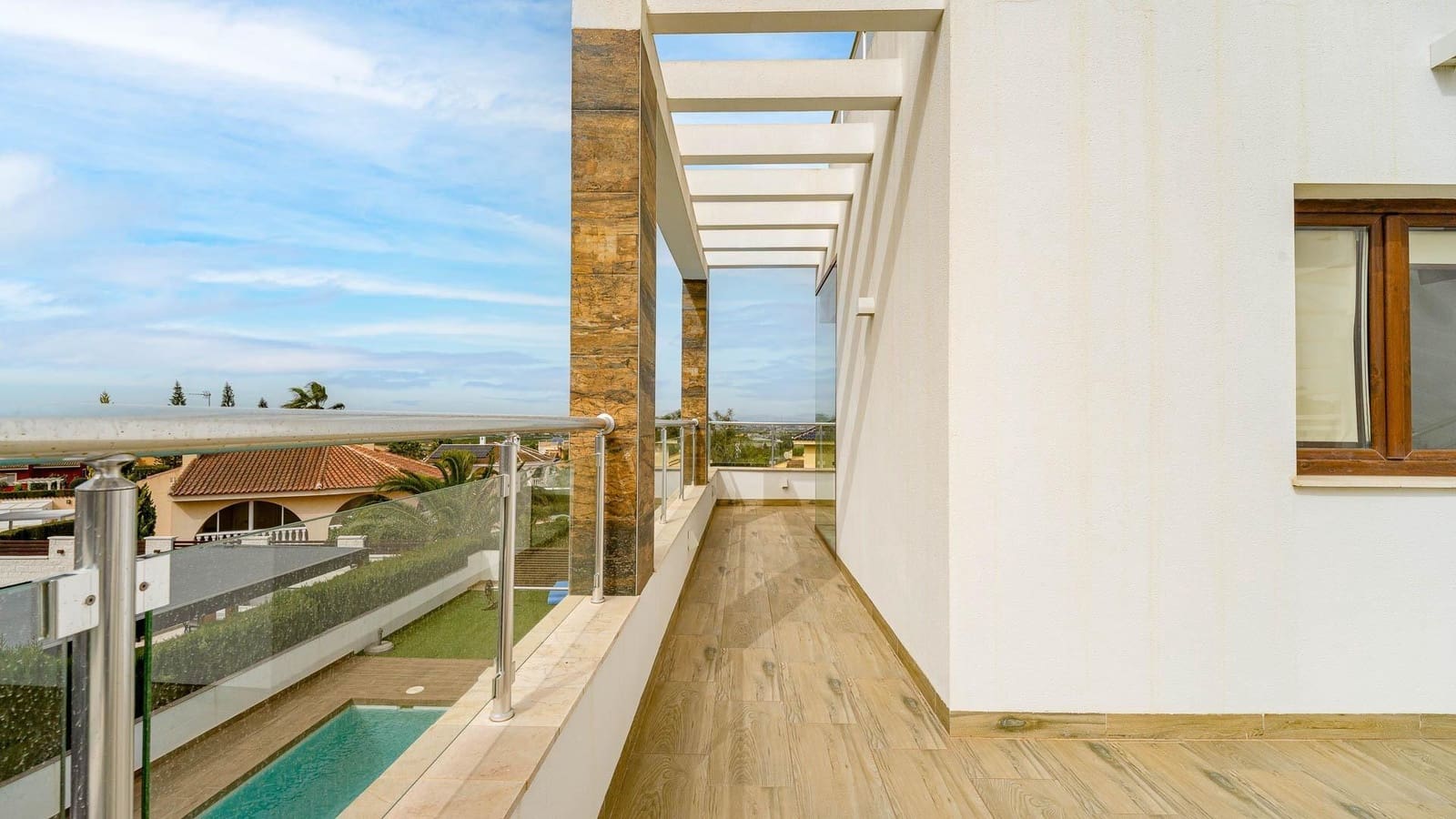 6 bedroom Villa for sale in Rojales with pool - € 565,000 (Ref: 9659599)