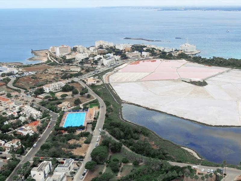 3 bedroom Apartment for sale in Colonia de Sant Jordi with pool - € 970,000 (Ref: 9934629)