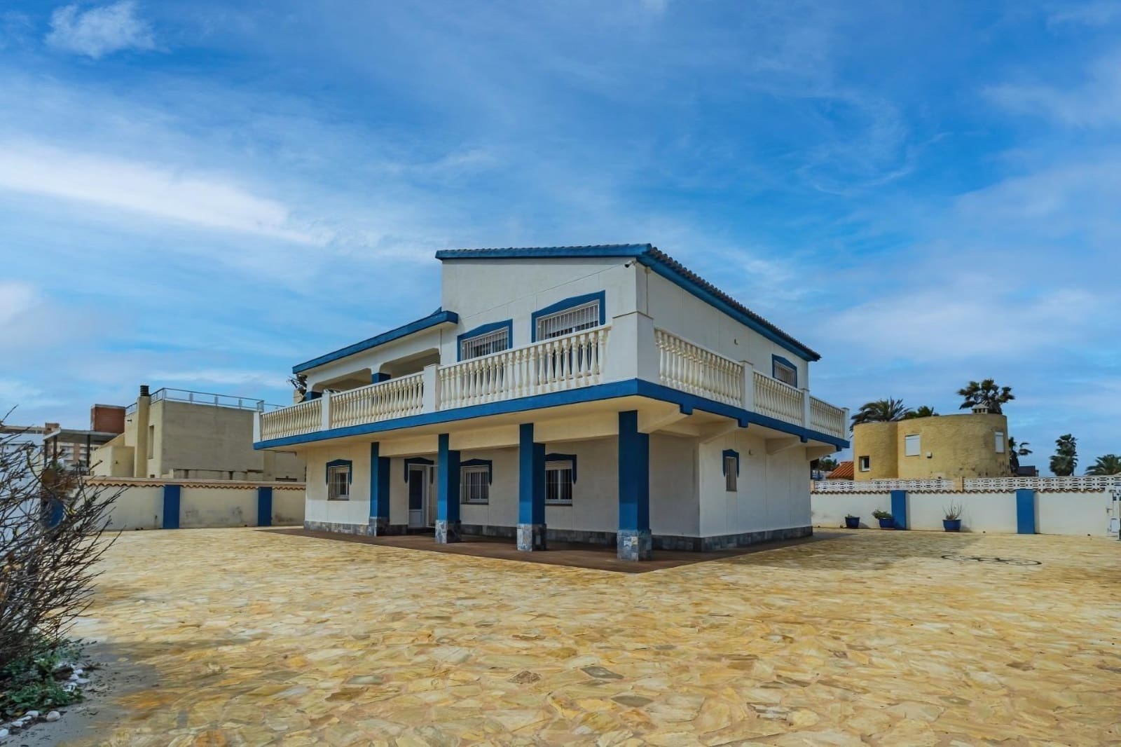 5 chambre Villa/Maison à vendre à La Manga del Mar Menor avec garage - 949 899 € (Ref: 9934649)
