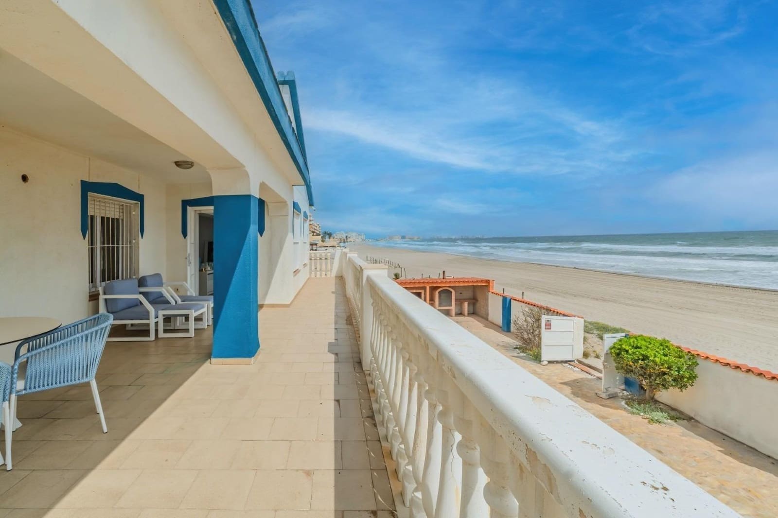 5 chambre Villa/Maison à vendre à La Manga del Mar Menor avec garage - 949 899 € (Ref: 9934649)