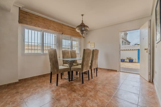 5 chambre Villa/Maison à vendre à La Manga del Mar Menor avec garage - 949 899 € (Ref: 9934649)