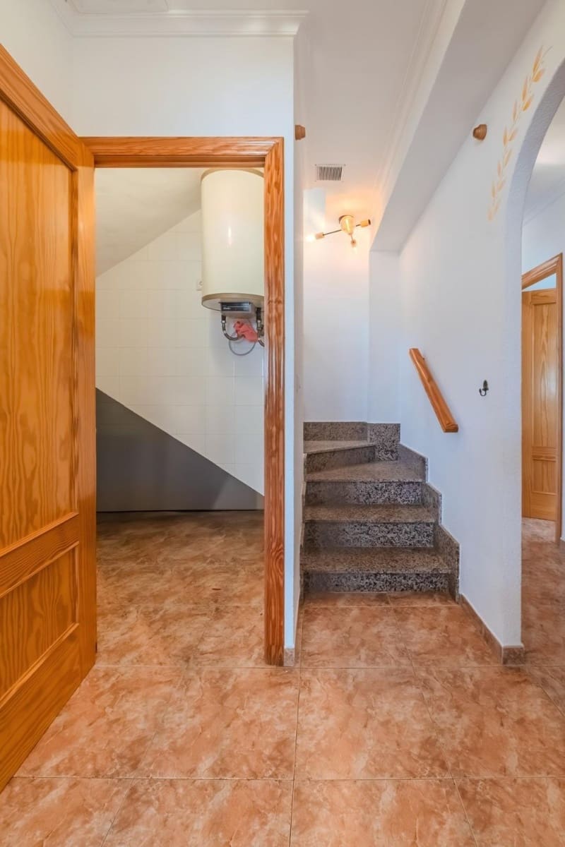 5 chambre Villa/Maison à vendre à La Manga del Mar Menor avec garage - 949 899 € (Ref: 9934649)