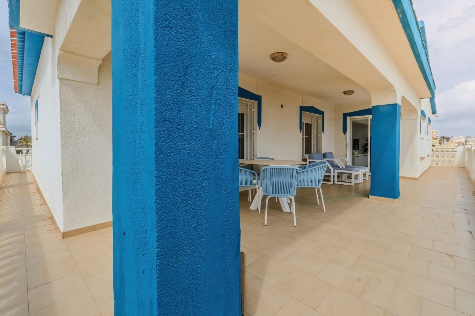 5 chambre Villa/Maison à vendre à La Manga del Mar Menor avec garage - 949 899 € (Ref: 9934649)