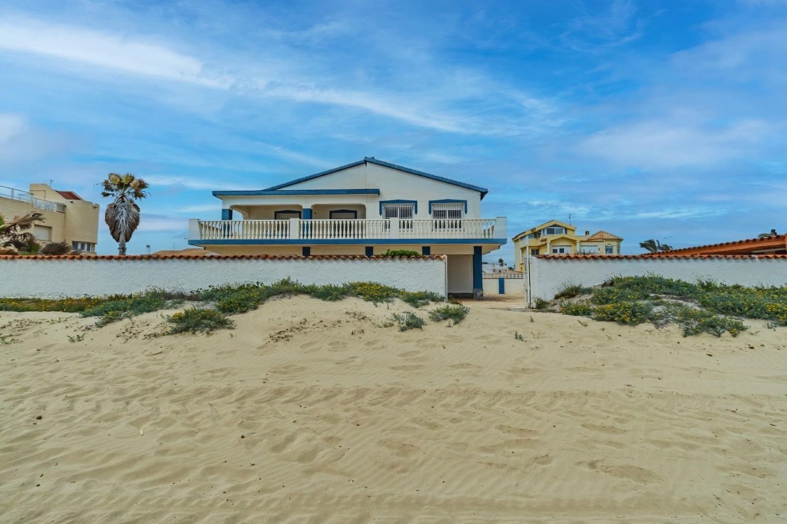 5 chambre Villa/Maison à vendre à La Manga del Mar Menor avec garage - 949 899 € (Ref: 9934649)