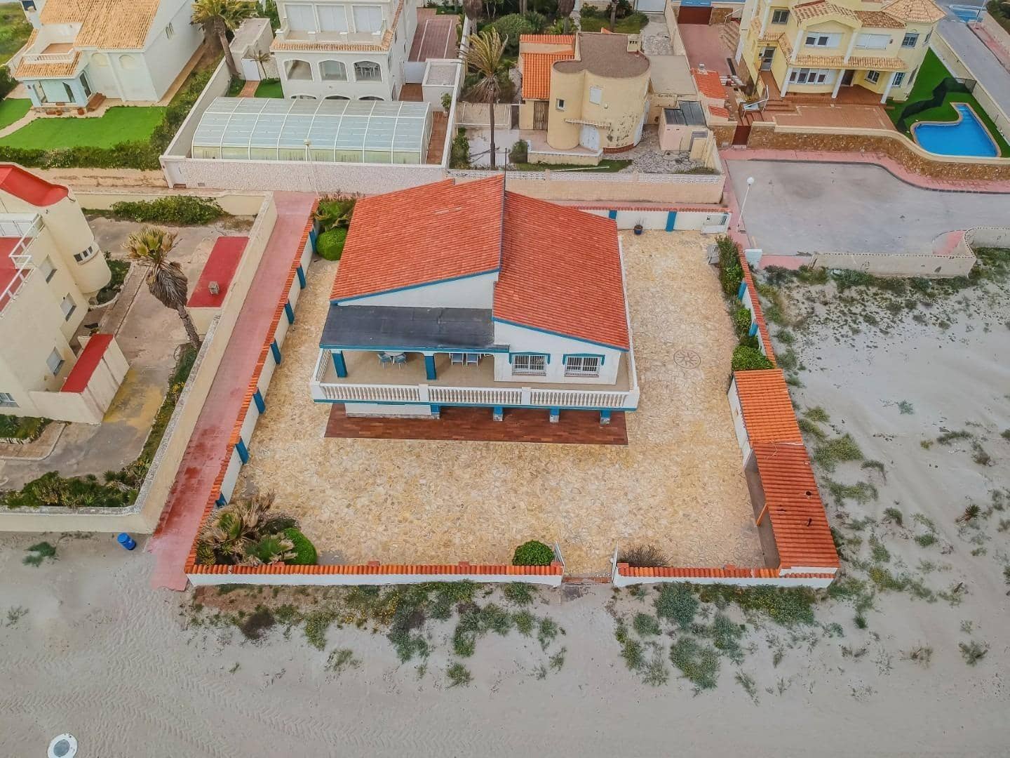 5 chambre Villa/Maison à vendre à La Manga del Mar Menor avec garage - 949 899 € (Ref: 9934649)