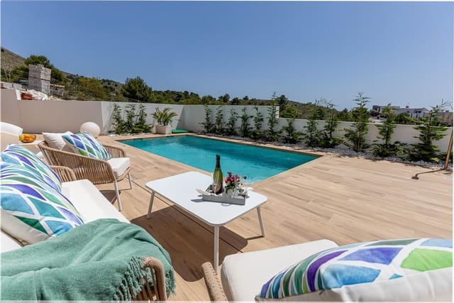 3 soverom Villa til salgs i Finestrat med svømmebasseng - € 920 000 (Ref: 9934720)