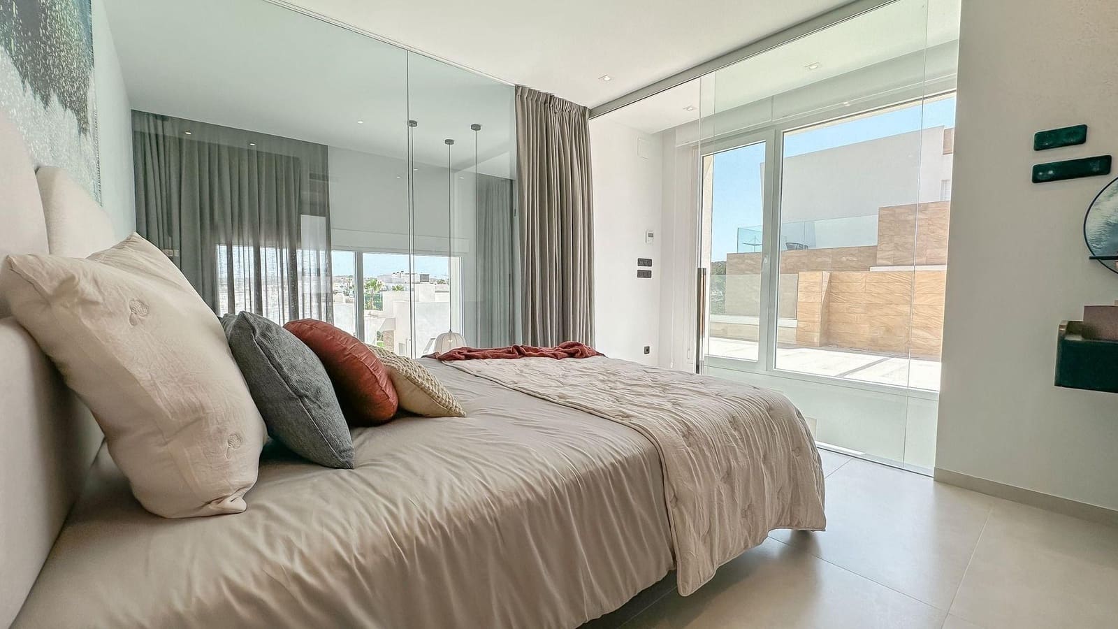 3 bedroom Semi-detached Villa for sale in Algorfa with pool - € 573,000 (Ref: 9934777)