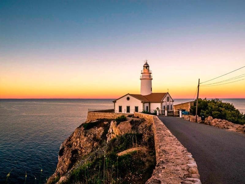 3 soverom Villa til salgs i Cala Ratjada med svømmebasseng - € 877 000 (Ref: 9948129)