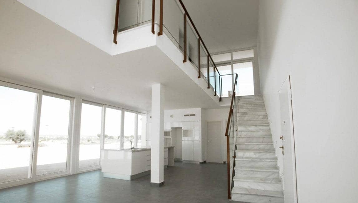 4 Zimmer Villa zu verkaufen in Gran Alacant mit Pool - 575.000 € (Ref: 9948153)