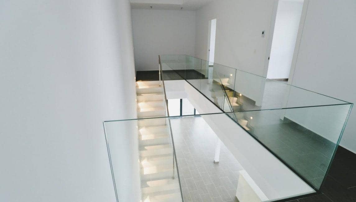 4 Zimmer Villa zu verkaufen in Gran Alacant mit Pool - 575.000 € (Ref: 9948153)