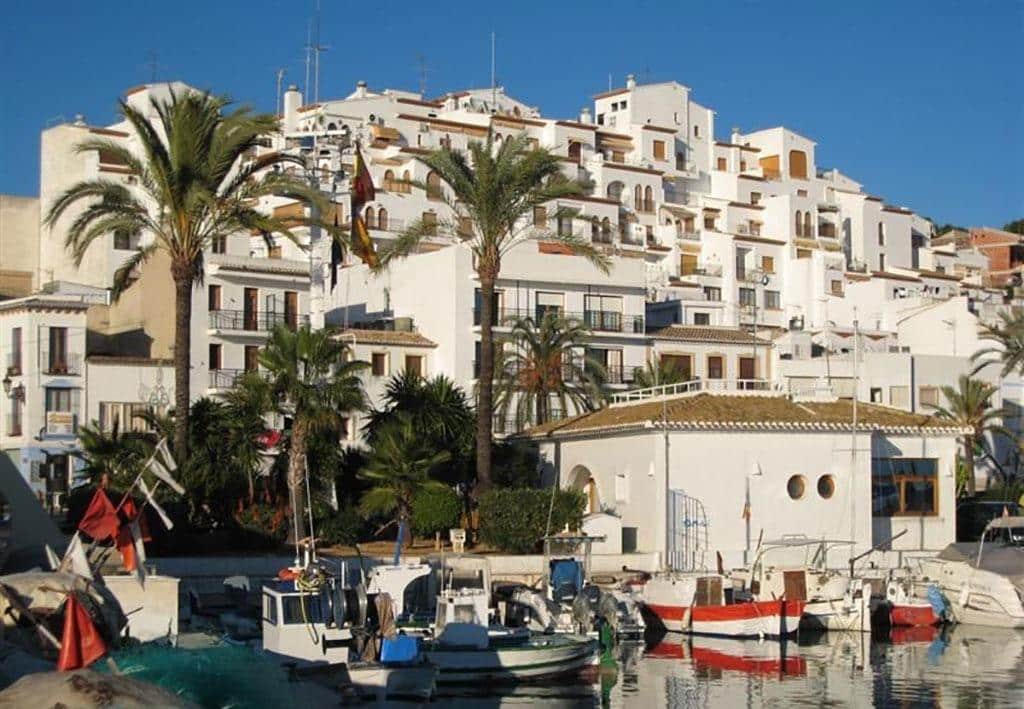 4 soveværelse Villa til salg i Benissa med swimmingpool garage - € 2.600.000 (Ref: 9948159)