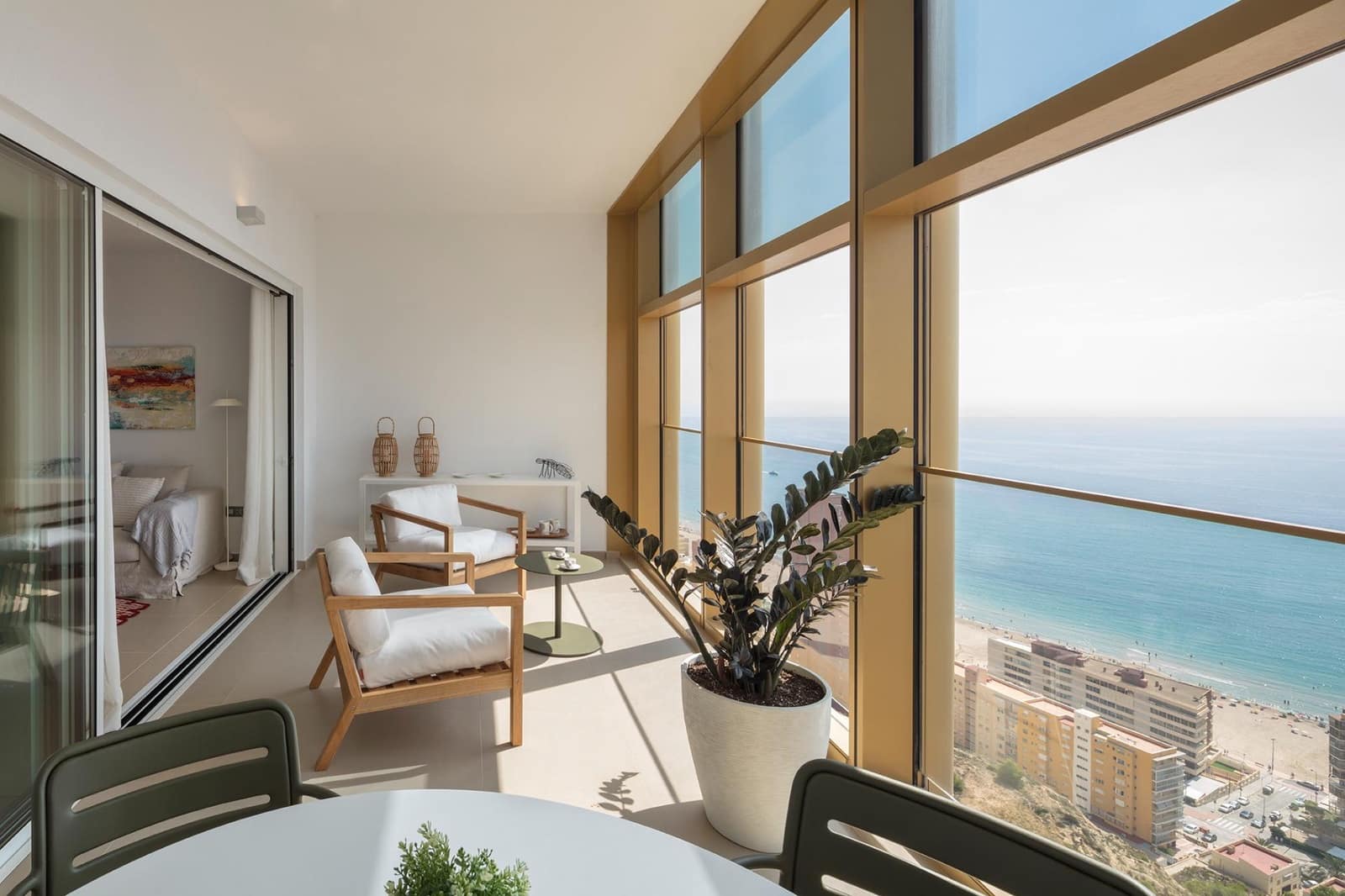 3 sypialnia Apartament na sprzedaż w Benidorm z basenem - 885 000 € (Ref: 9948181)