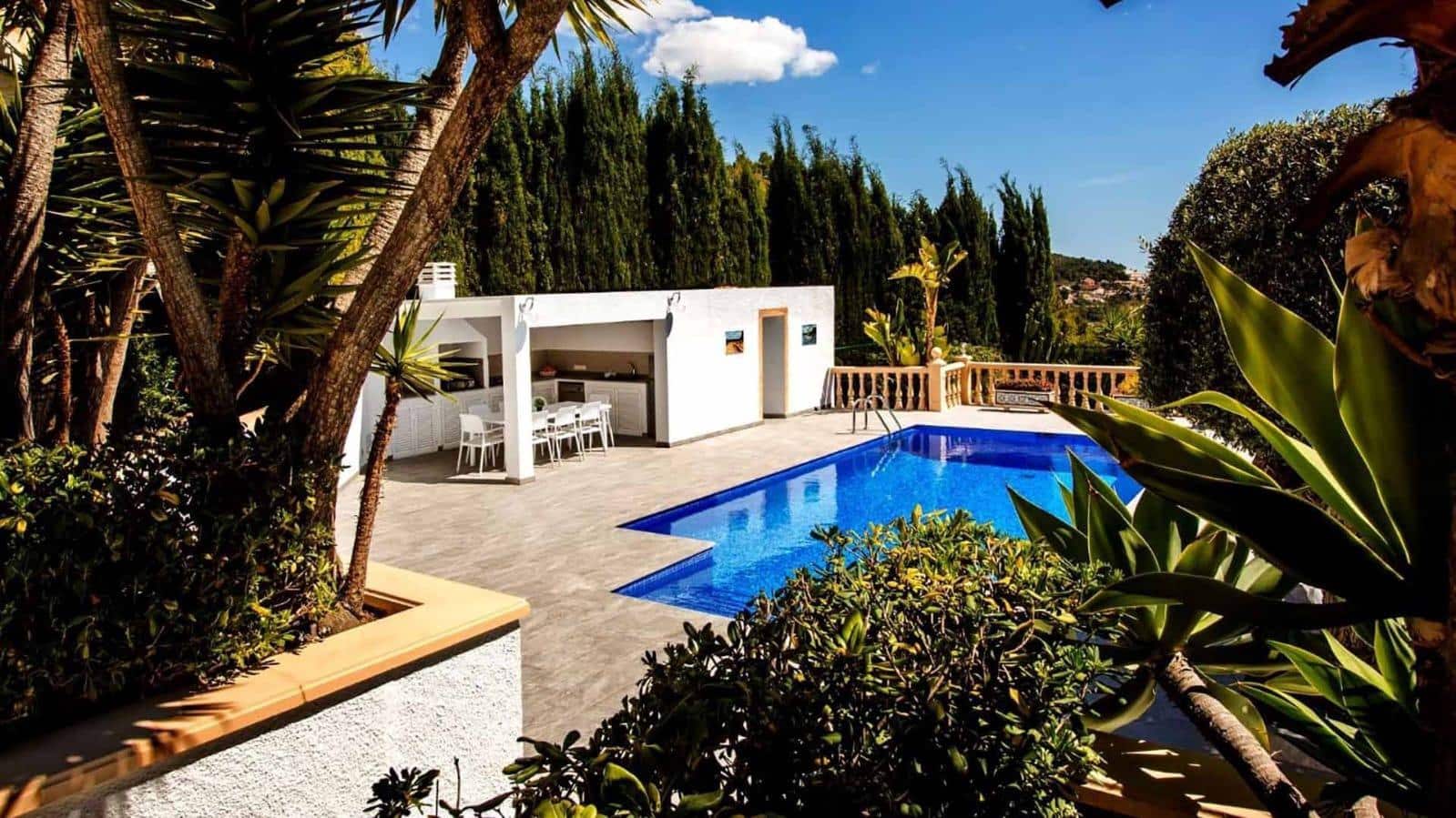 5 chambre Villa/Maison à vendre à Calpe / Calp avec piscine garage - 1 160 000 € (Ref: 9948204)