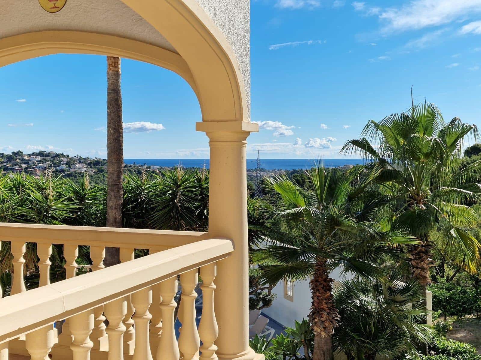5 chambre Villa/Maison à vendre à Calpe / Calp avec piscine garage - 1 160 000 € (Ref: 9948204)