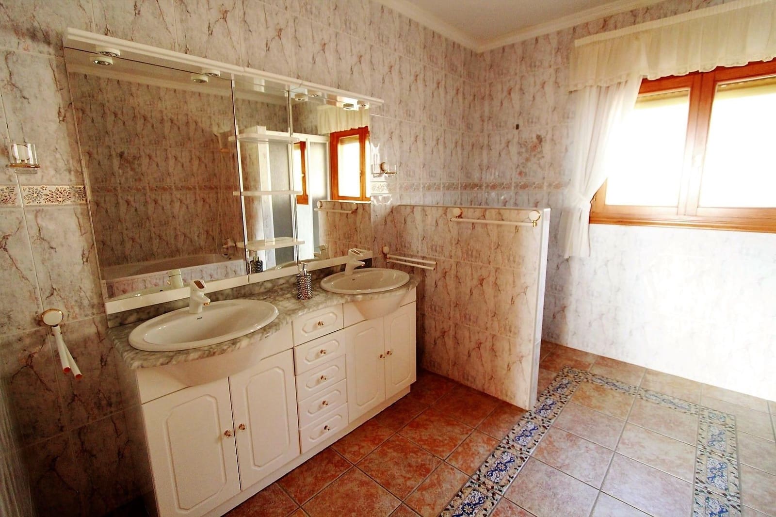 5 chambre Villa/Maison à vendre à Calpe / Calp avec piscine garage - 1 160 000 € (Ref: 9948204)
