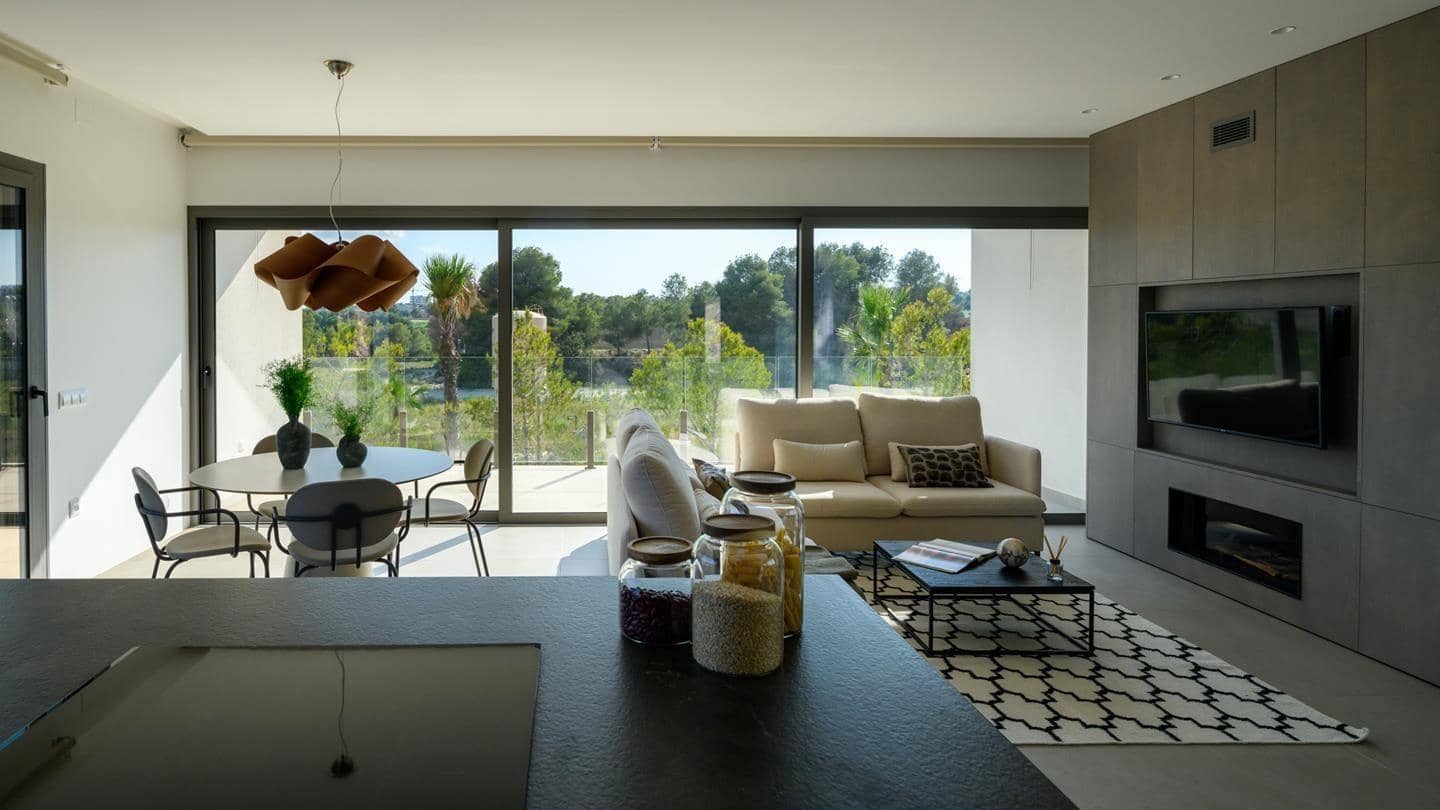 3 makuuhuone Huvila myytävänä paikassa Las Colinas Golf mukana uima-altaan - 985 000 € (Ref: 9948228)