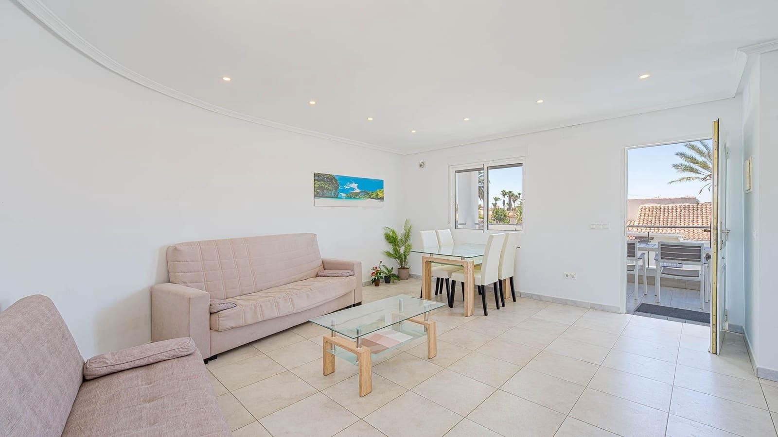4 makuuhuone Huvila myytävänä paikassa Torrevieja mukana uima-altaan - 650 000 € (Ref: 9994414)