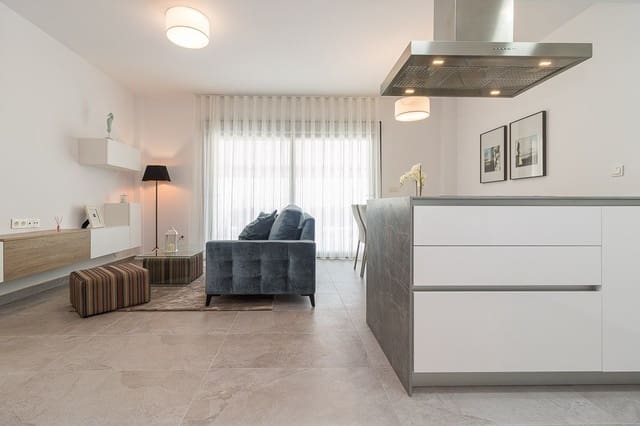 3 soverom Bungalow til salgs i Los Balcones med svømmebasseng - € 350 000 (Ref: 9994415)