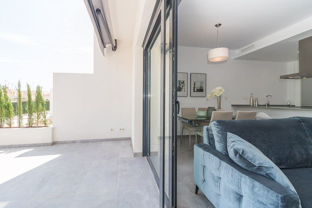 3 soverom Bungalow til salgs i Los Balcones med svømmebasseng - € 350 000 (Ref: 9994415)