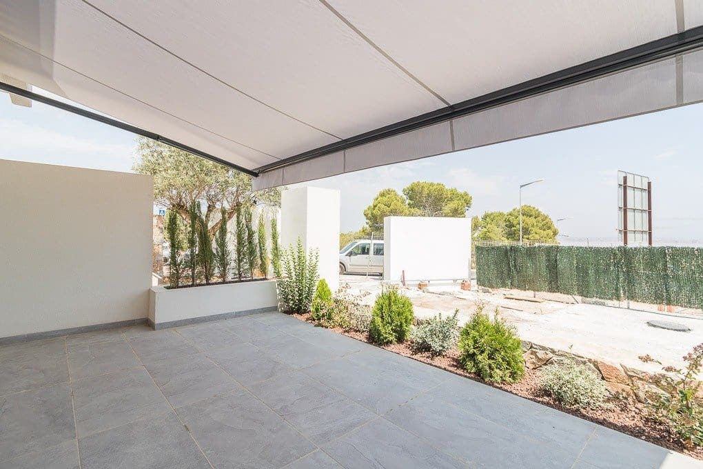 3 soverom Bungalow til salgs i Los Balcones med svømmebasseng - € 350 000 (Ref: 9994415)