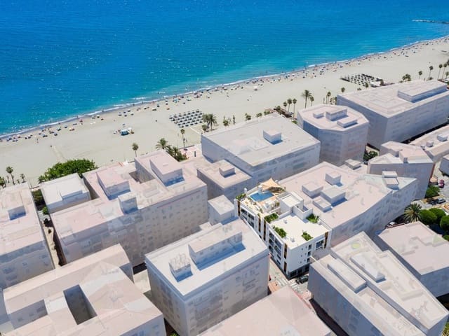 2 slaapkamer Appartement te koop in Estepona met zwembad - € 549.000 (Ref: 6225363)