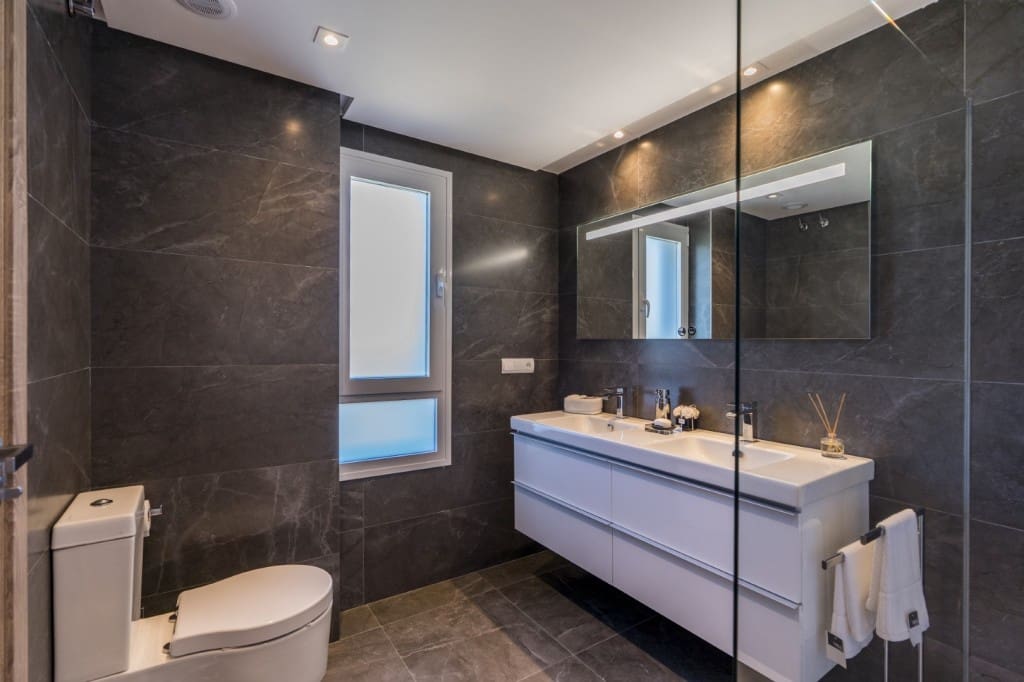 3 chambre Penthouse à vendre à Sotogrande avec piscine - 650 000 € (Ref: 7255922)