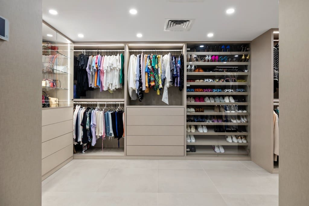 7 sypialnia Penthouse na sprzedaż w Nueva Andalucia z basenem - 4 300 000 € (Ref: 7652650)