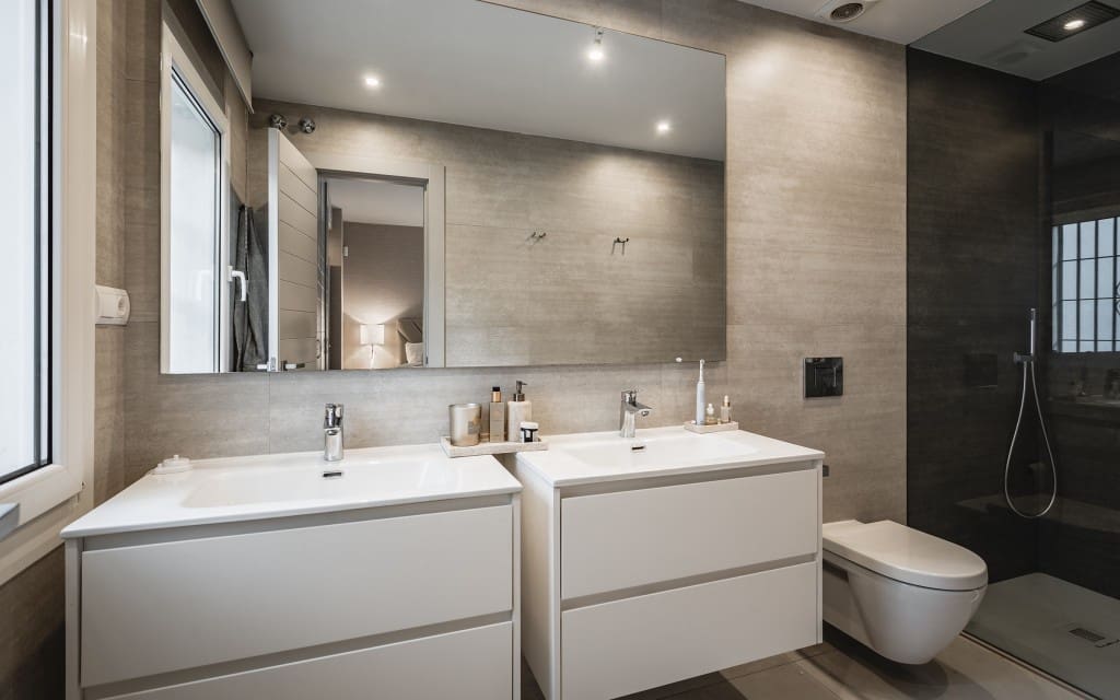 3 bedroom Apartment for sale in Golden Mile with pool garage - € 3,850,000 (Ref: 7718497)