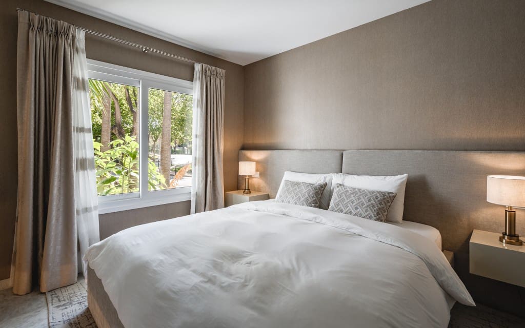 3 bedroom Apartment for sale in Golden Mile with pool garage - € 3,850,000 (Ref: 7718497)