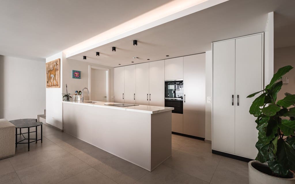 4 sypialnia Penthouse na sprzedaż w San Pedro de Alcantara - 995 000 € (Ref: 9368041)