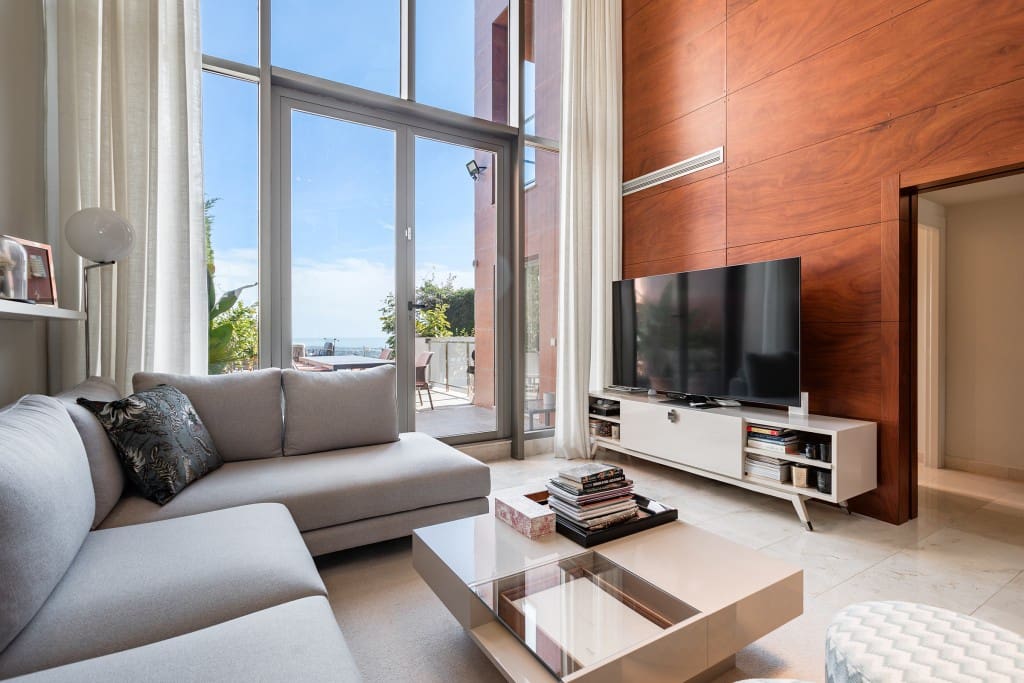 4 sypialnia Dom na sprzedaż w Benahavis z basenem garażem - 895 000 € (Ref: 9368043)