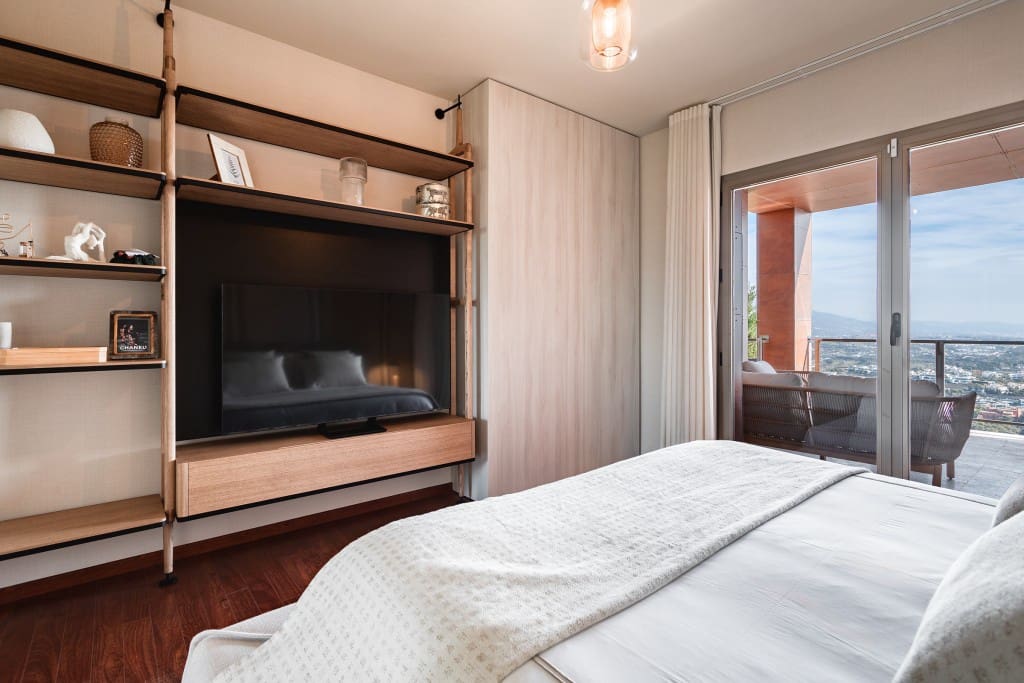 4 sypialnia Dom na sprzedaż w Benahavis z basenem garażem - 895 000 € (Ref: 9368043)