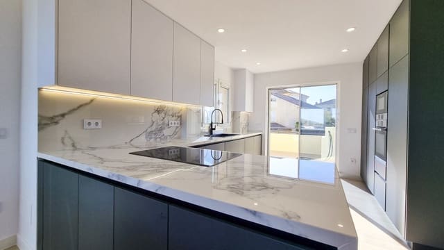 3 sypialnia Penthouse na sprzedaż w Sotogrande, San Roque z basenem - 695 000 € (Ref: 9368044)