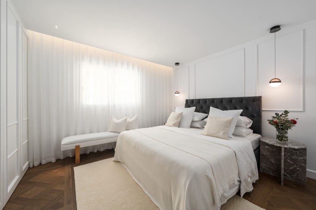 3 bedroom Beach Apartment for sale in Golden Mile with pool garage - € 2,750,000 (Ref: 9368071)