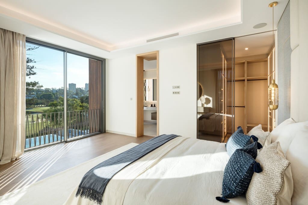 Chalet de 5 habitaciones en Nueva Andalucia en venta con piscina - 7.495.000 € (Ref: 9368079)