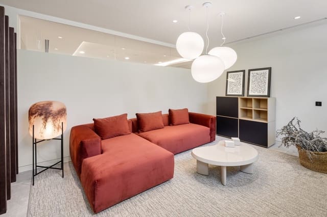 6 makuuhuone Huvila myytävänä paikassa Nueva Andalucia, Marbella mukana uima-altaan - 4 375 000 € (Ref: 9368085)