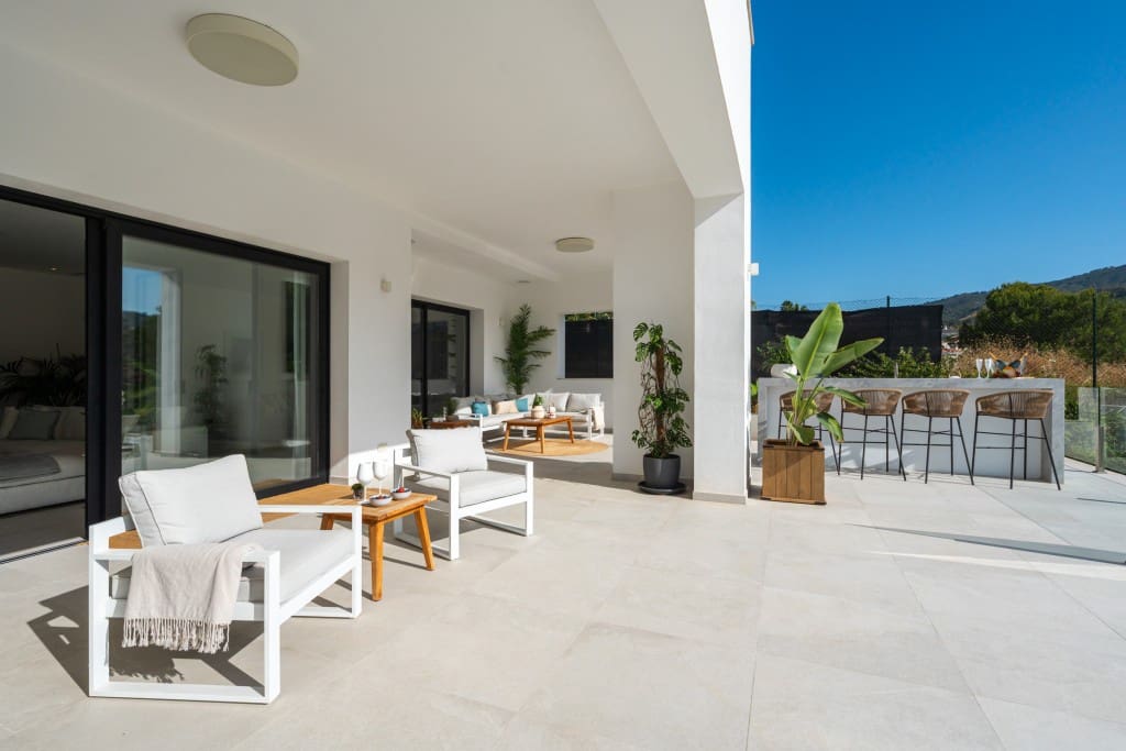 5 chambre Villa/Maison à vendre à Elviria avec piscine garage - 3 200 000 € (Ref: 9368090)