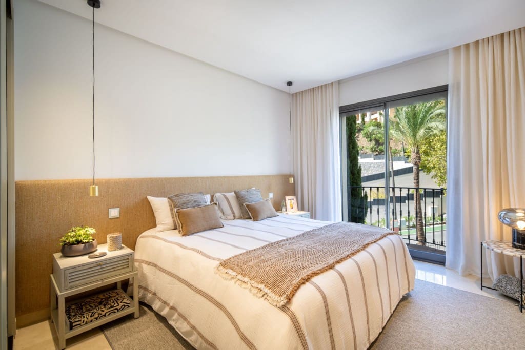 3 soverom Penthouse til salgs i La Quinta med svømmebasseng garasje - € 1 425 000 (Ref: 9368095)