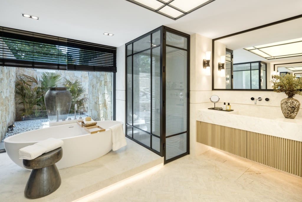 7 bedroom Villa for sale in Nueva Andalucia with pool garage - € 19,500,000 (Ref: 9368129)