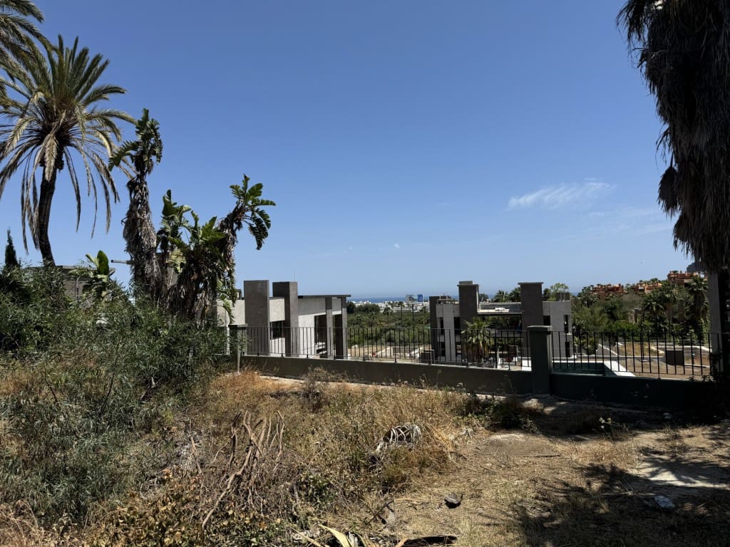 Działka budowlana na sprzedaż w Nueva Andalucia - 5 250 000 € (Ref: 9368170)