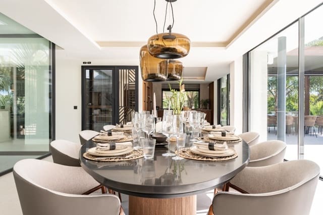 5 camera da letto Villa in vendita in Las Chapas, Marbella con piscina - 5.875.000 € (Rif: 9371662)