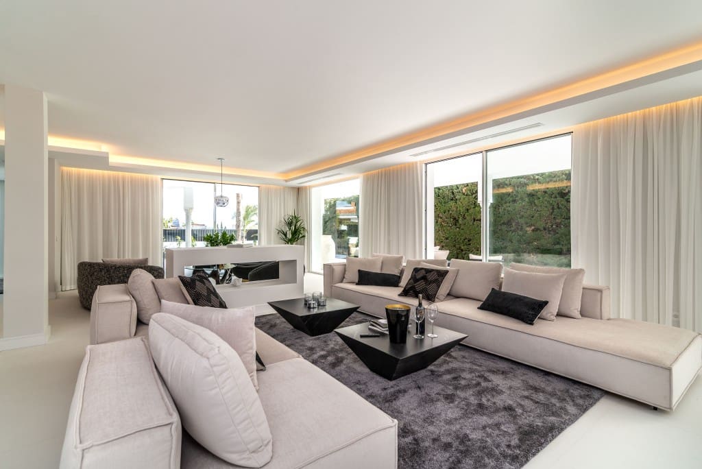 8 camera da letto Villa in vendita in Nueva Andalucia con piscina garage - 6.900.000 € (Rif: 9371663)