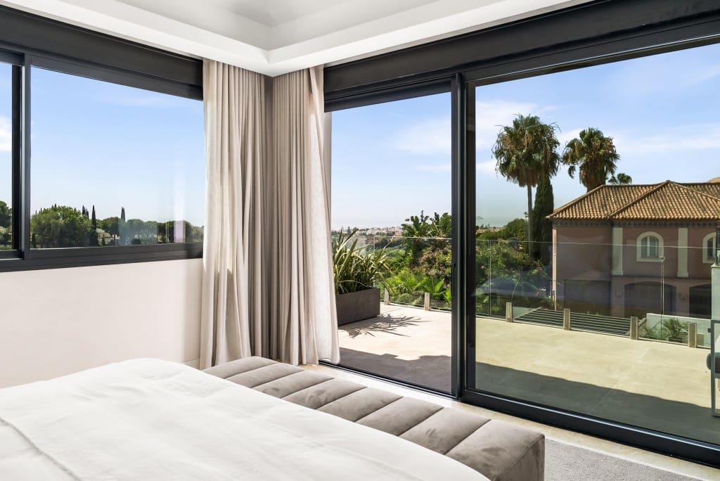 6 soverom Villa til salgs i Benahavis med svømmebasseng garasje - € 7 995 000 (Ref: 9371665)