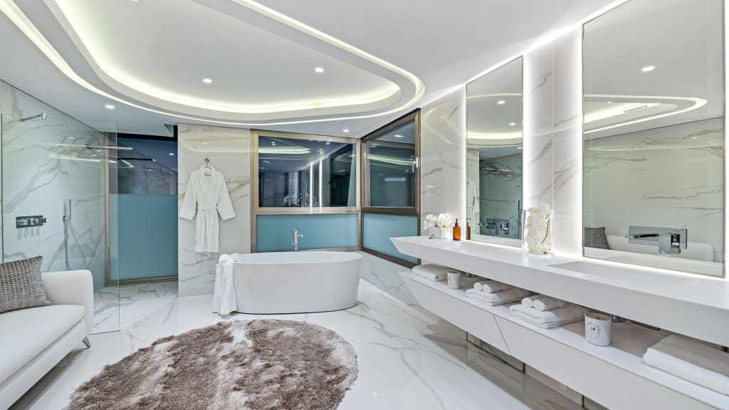 6 bedroom Villa for sale in Marbella with pool garage - € 11,950,000 (Ref: 9371668)