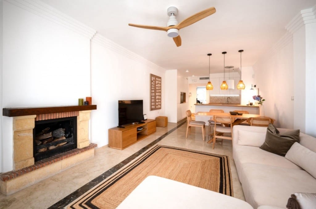 3 bedroom Apartment for sale in Marbella with pool garage - € 525,000 (Ref: 9378667)