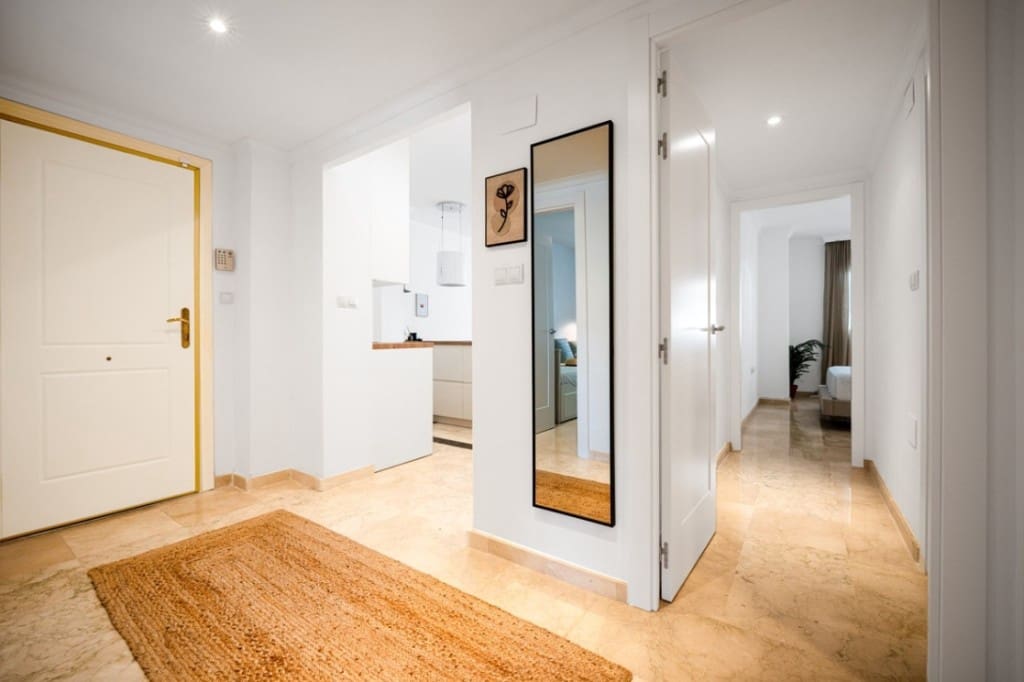 3 bedroom Apartment for sale in Marbella with pool garage - € 525,000 (Ref: 9378667)